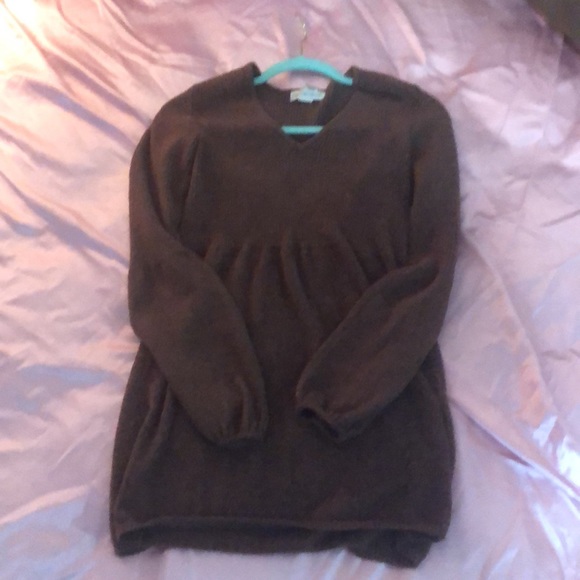 Newport News Vee Neck Sweater NOT FOR SALE - Picture 7 of 10